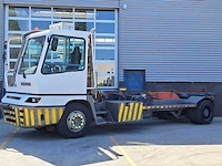 Terberg - 2008 - yt222 - industriële trekker - afbeelding 1 van  12