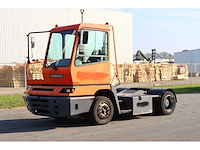 Terberg - 2011 - yt182 - 27.000kg trekvermogen - industriële trekker - afbeelding 1 van  10