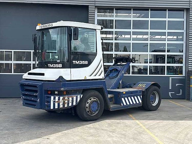 Terberg - 2019 - rt283 - 35t trekvermogen - industriële trekker - afbeelding 1 van  3