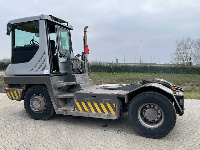 Terberg - rt223 - terminal tractor - 2019 - afbeelding 2 van  8