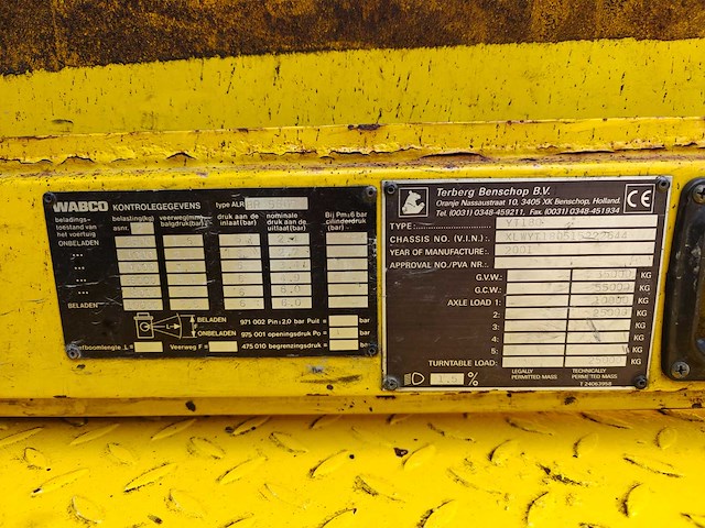 Terberg yt180 terminal trekker - afbeelding 21 van  28
