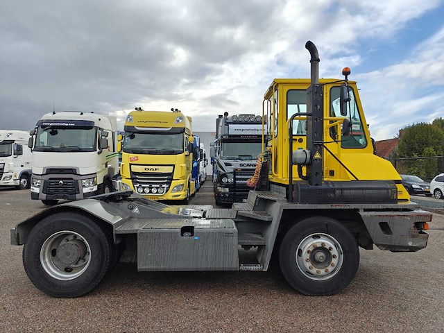 Terberg yt180 terminal trekker - afbeelding 23 van  28
