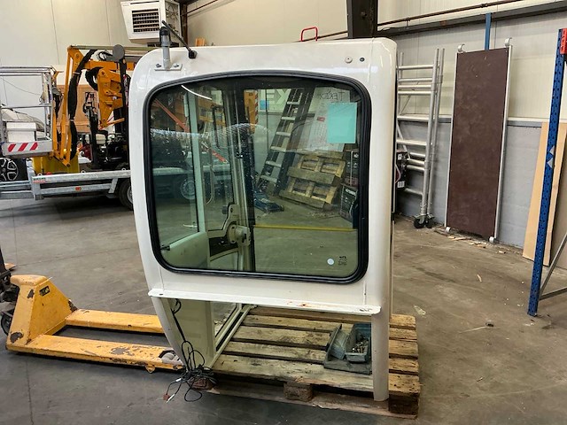 Terex/ onk tc 25 minigraafmachine cabine - afbeelding 13 van  16