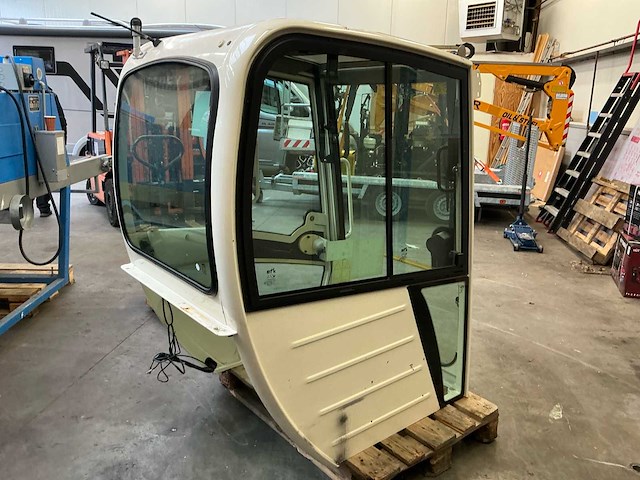 Terex/ onk tc 25 minigraafmachine cabine - afbeelding 12 van  16