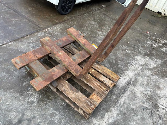 Terex palletvork - afbeelding 3 van  7
