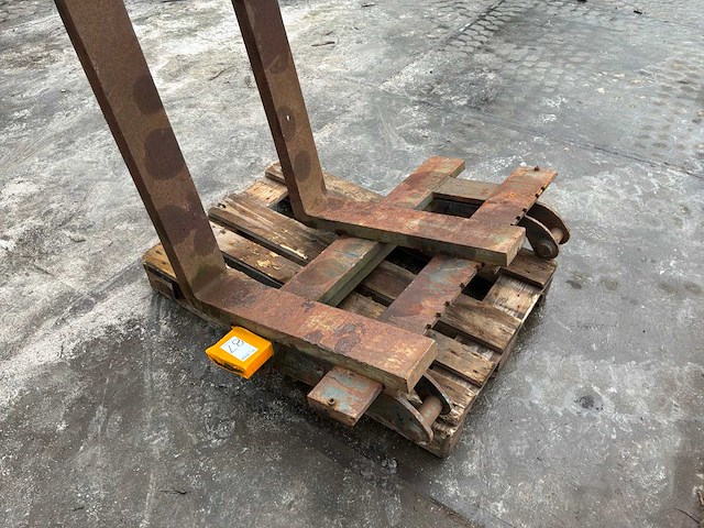 Terex palletvork - afbeelding 6 van  7