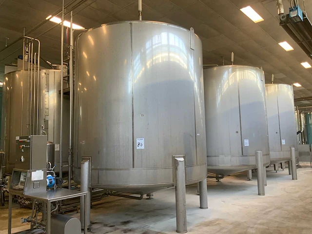 Terlet mengtank 30000 liter - afbeelding 1 van  11