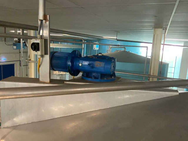 Terlet mengtank 30000 liter - afbeelding 9 van  11
