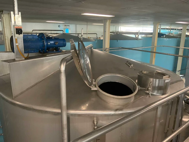 Terlet mengtank 30000 liter - afbeelding 4 van  9