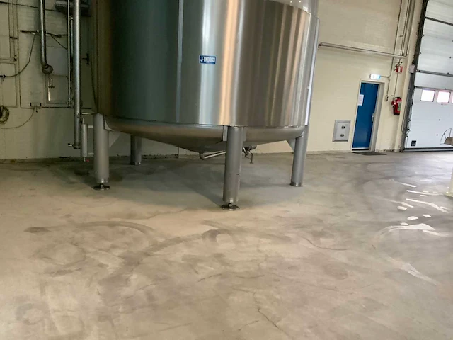 Terlet verticale oplostank 35000liter - afbeelding 10 van  15