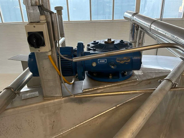 Terlet verticale opslagmengtank (30000liter) - afbeelding 9 van  13