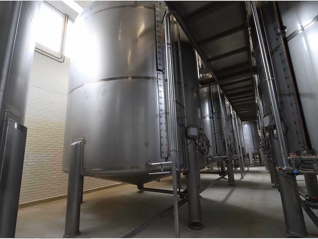 Terlet verticale opslagmengtank (30000liter) - afbeelding 1 van  13