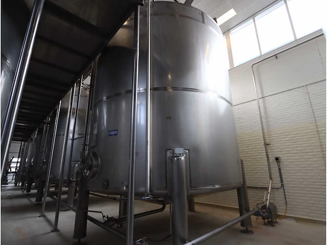 Terlet verticale opslagmengtank (30000liter) - afbeelding 1 van  12