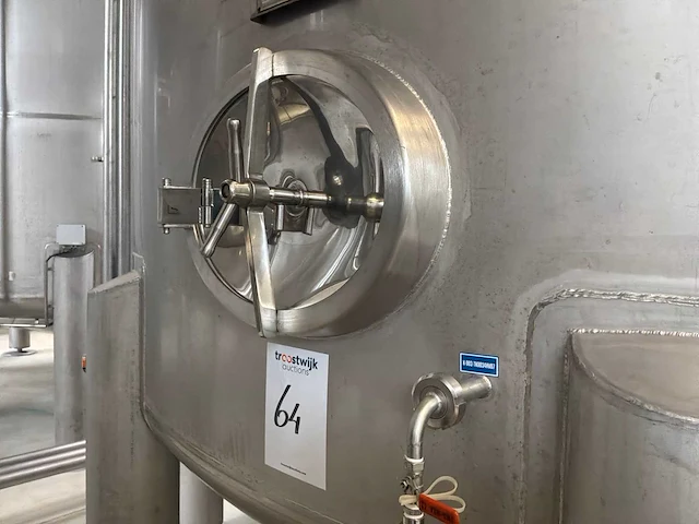 Terlet verticale opslagtank (65000liter) - afbeelding 11 van  11