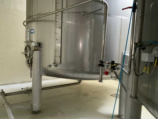 Terlet verticale vergistingtank 37500 liter (4x) - afbeelding 5 van  32
