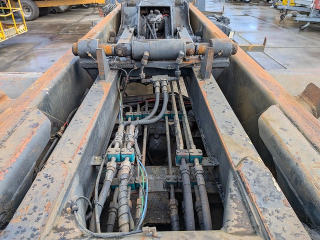 Terminal trekker, terberg, yt180, 2002 - afbeelding 9 van  36