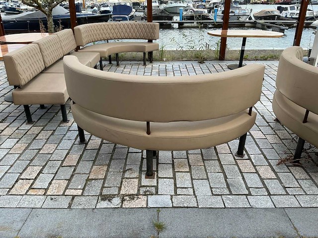 Termopol - curve - the harbour club - loungebank - afbeelding 4 van  11