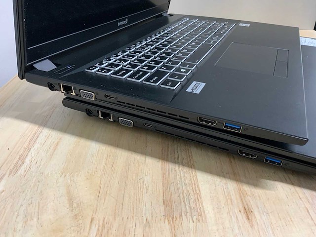 Terra 1716 laptop (2x) - afbeelding 9 van  10