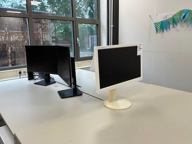 Terra en iiyama monitor (3x) - afbeelding 1 van  6