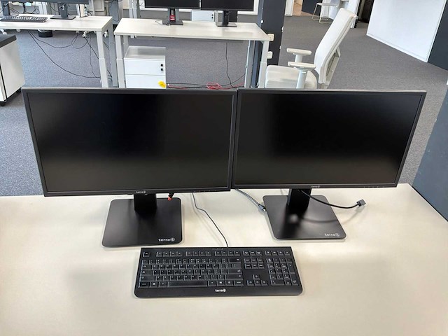 Terra en samsung monitor (7x) - afbeelding 13 van  13