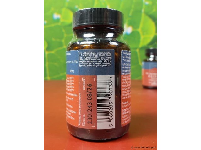 Terra voedingsupplement, diverse soorten o.a. probiotic complex, reishi & black garlic - afbeelding 21 van  21