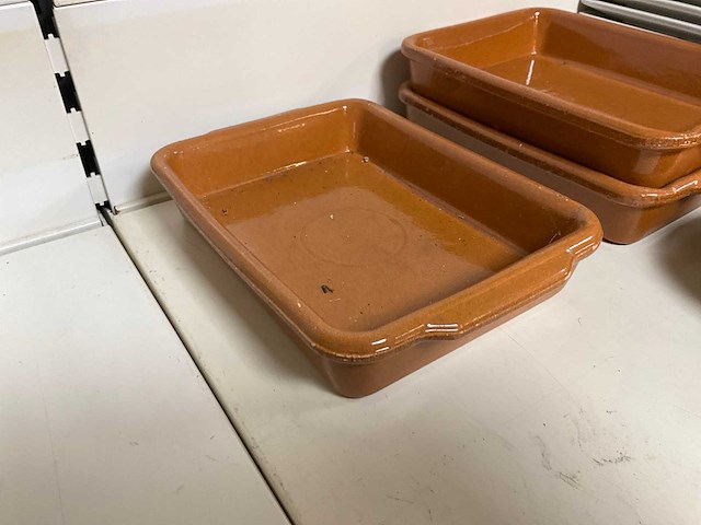 Terracotta kommen en schalen (5x) - afbeelding 2 van  4