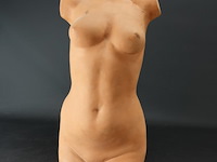 Terracotta vrouwen corso - afbeelding 1 van  5