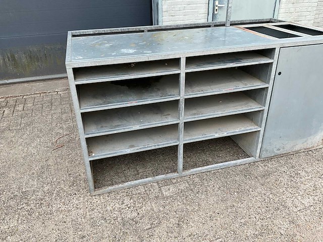 Terras debrasseer tafel - afbeelding 3 van  9