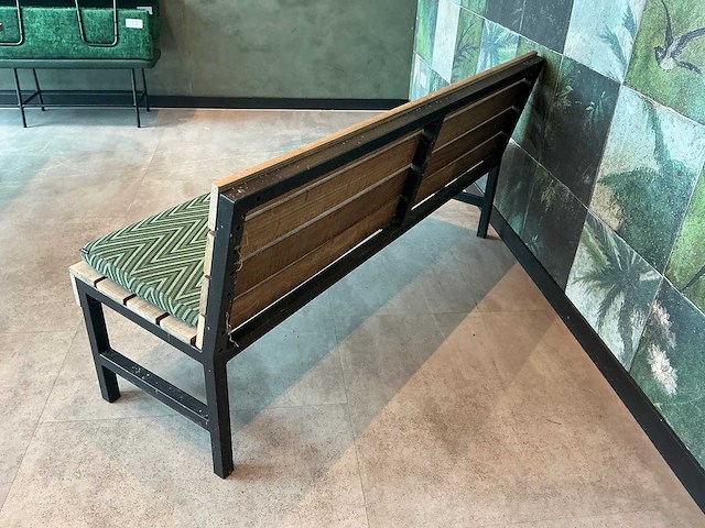 Terrasbank - loeff - satelliet - afbeelding 4 van  6