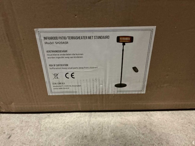 Terrasheater, aircopler en dakhaken - afbeelding 2 van  4