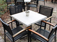 Terrasmeubilair bestaande uit zes tafels met afm. 70 x 70 cm en 24 aluminium stoelen. - afbeelding 3 van  3