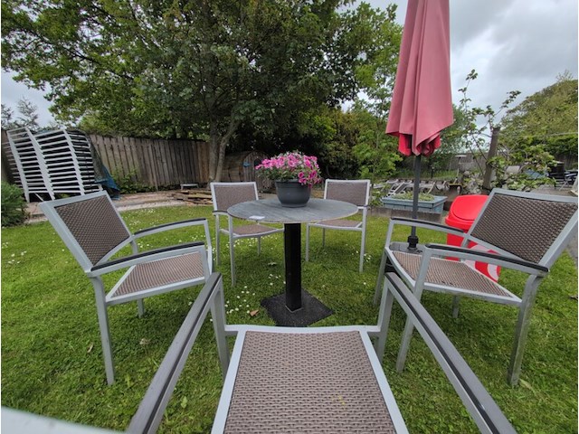 Terrasopstelling - afbeelding 3 van  5