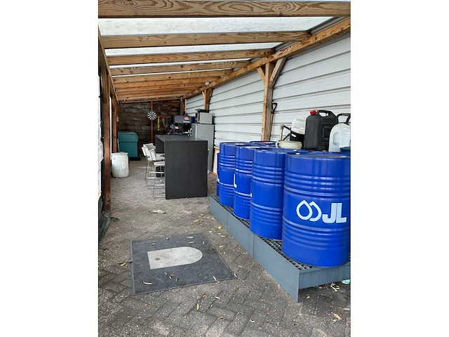 Terrasoverkapping - voorzien van verandazeilen - afbeelding 4 van  24