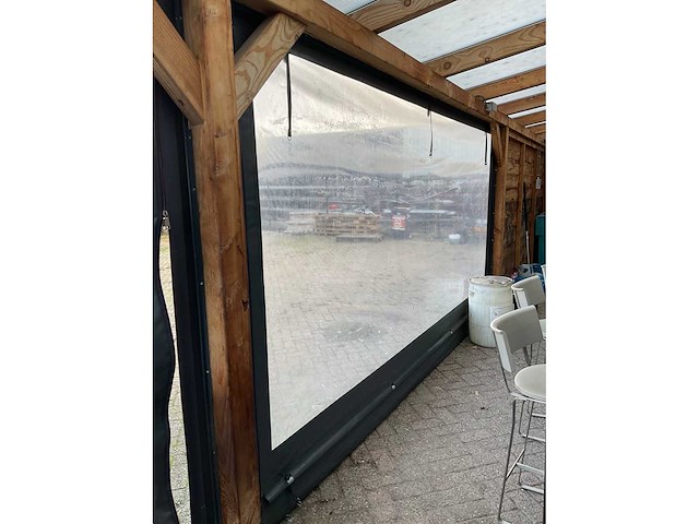 Terrasoverkapping - voorzien van verandazeilen - afbeelding 8 van  24