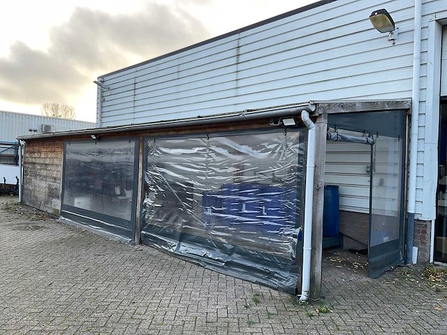 Terrasoverkapping - voorzien van verandazeilen - afbeelding 1 van  24