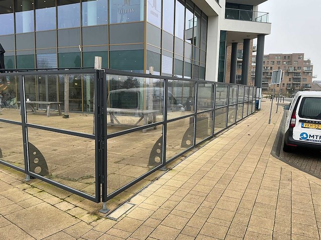 Terrasscherm 36 meter - afbeelding 3 van  7