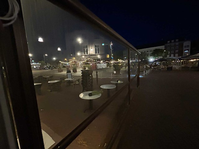 Terrasscherm met zonwering - afbeelding 3 van  3