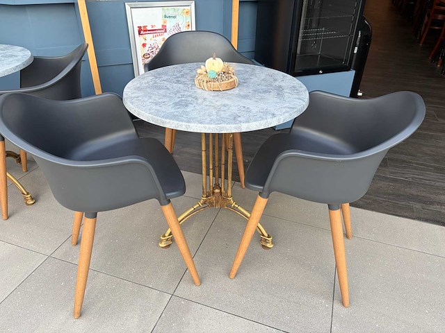 Terrasset - 5 x tafel en 16 x stoel - afbeelding 3 van  7