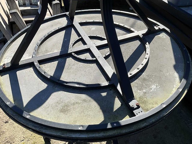 Terrastafel ø 120 cm (3x) - afbeelding 4 van  5