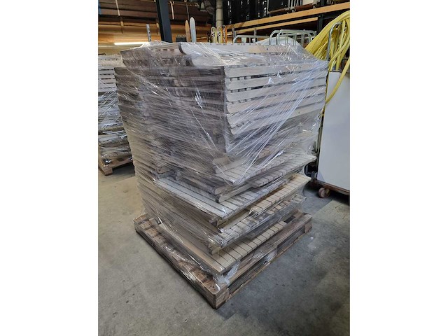 Terrastafel met stoelen (10x) - afbeelding 1 van  2