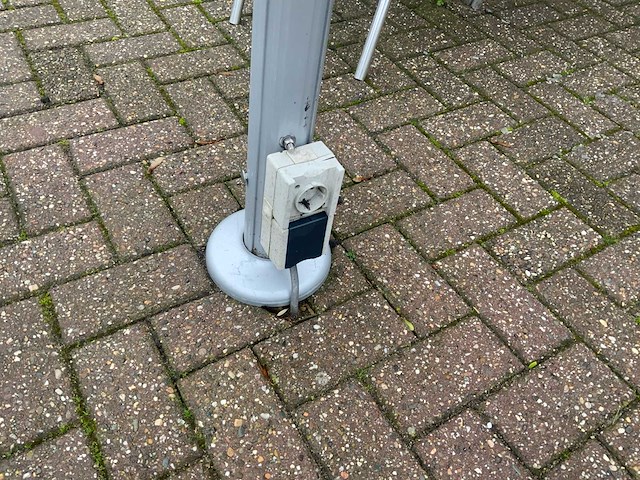 Terrastafel met stoelen en toebehoren (25x) - afbeelding 7 van  15