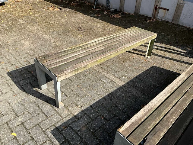 Terrastafels met banken (2x) - afbeelding 6 van  10