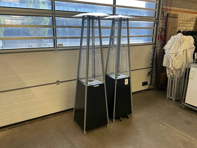 Terrasverwarming (2x) - afbeelding 2 van  5