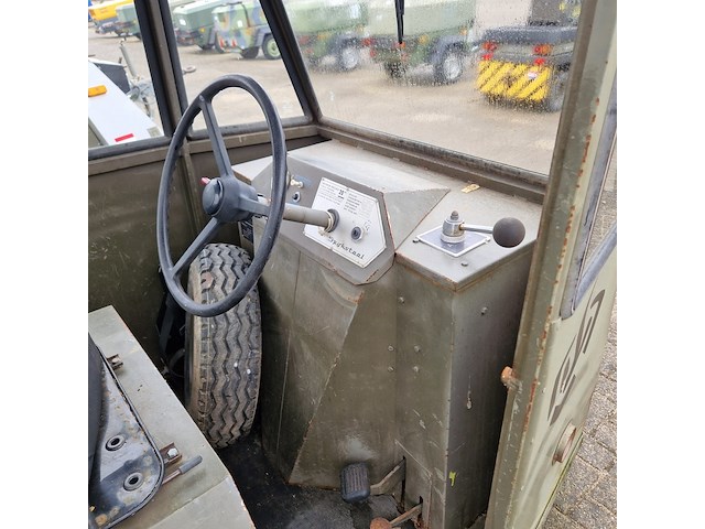 Terreintrekker, spijkstaal, 3-110, 1986 - afbeelding 5 van  24