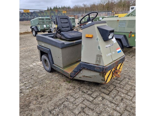 Terreintrekker, spijkstaal, 305, 1989 - afbeelding 20 van  26