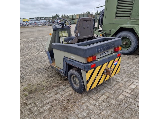 Terreintrekker, spijkstaal, 305, 1989 - afbeelding 23 van  26