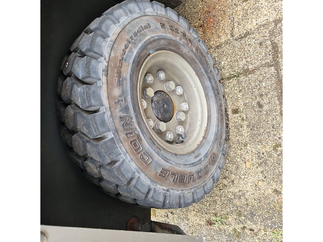 Terreintrekker, spijkstaal, 305, 1989 - afbeelding 22 van  39