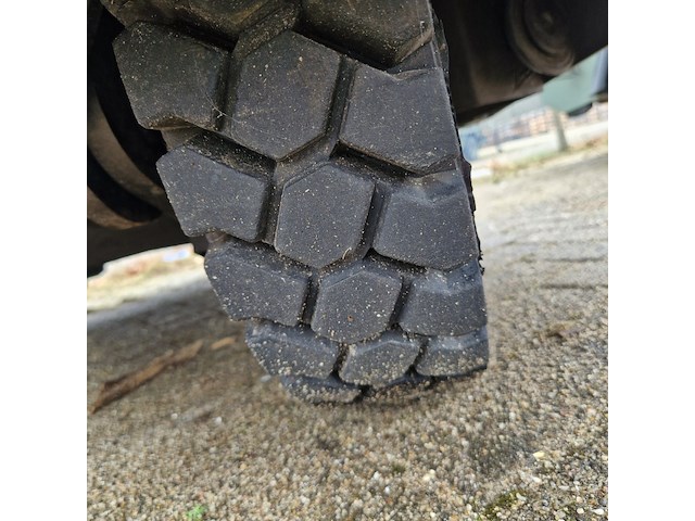 Terreintrekker, spijkstaal, 305, 1989 - afbeelding 30 van  39