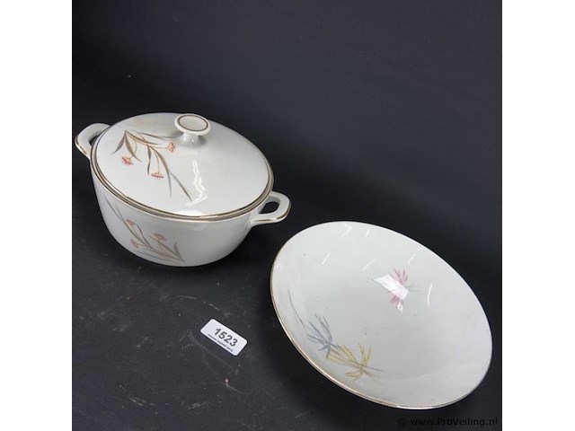 Terrine met schaal - afbeelding 2 van  5