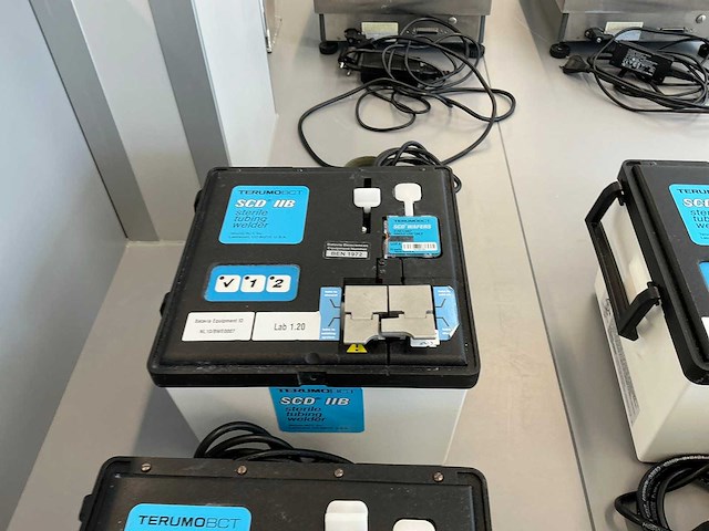 Terumo bct scd iib steriele buislasapparaat (2x) - afbeelding 3 van  4